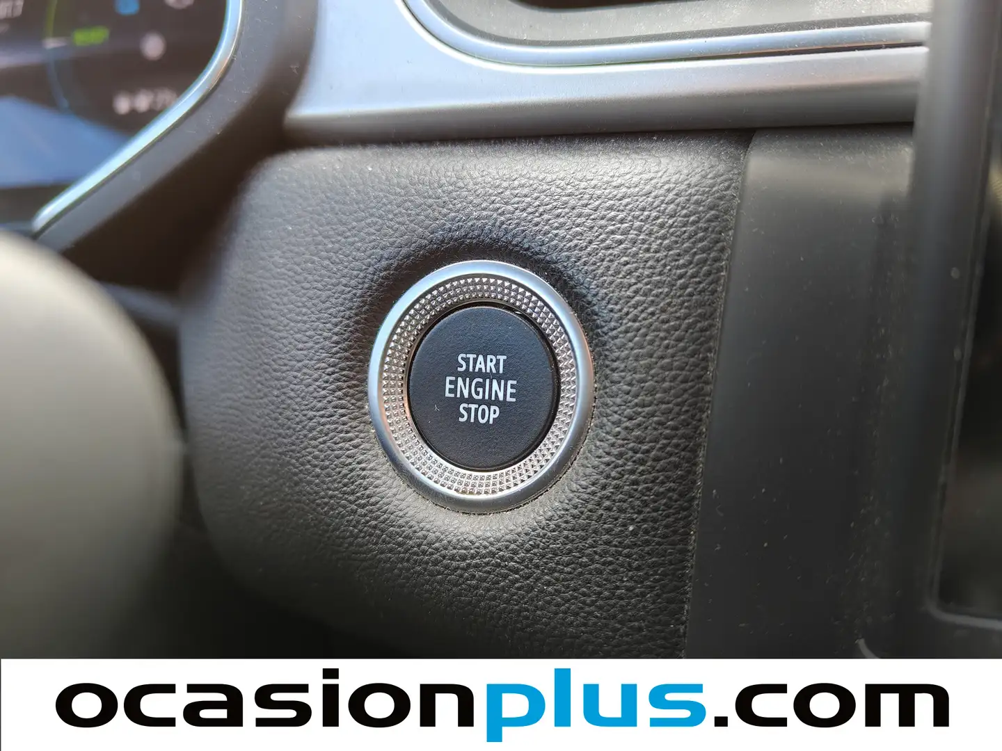 Foto Renault Captur Renault Captur E-TECH PHEV 160 Fast Track (160 CV)