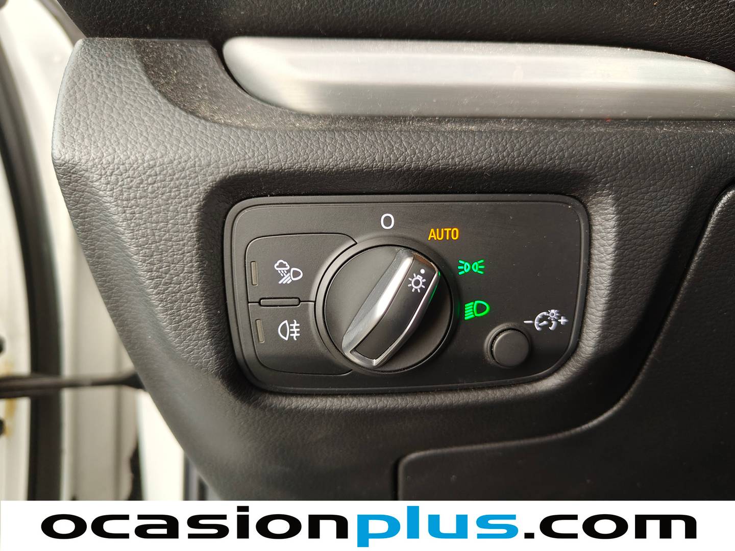 Vista trasera derecha