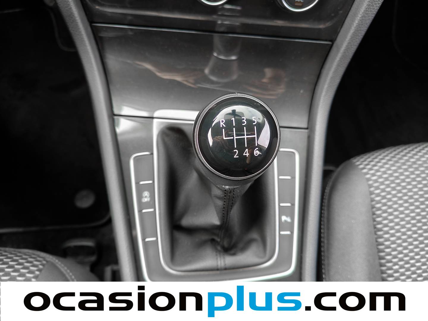 Foto Volkswagen Golf Volkswagen Golf Ready2Go 1.0 TSI (115 CV)