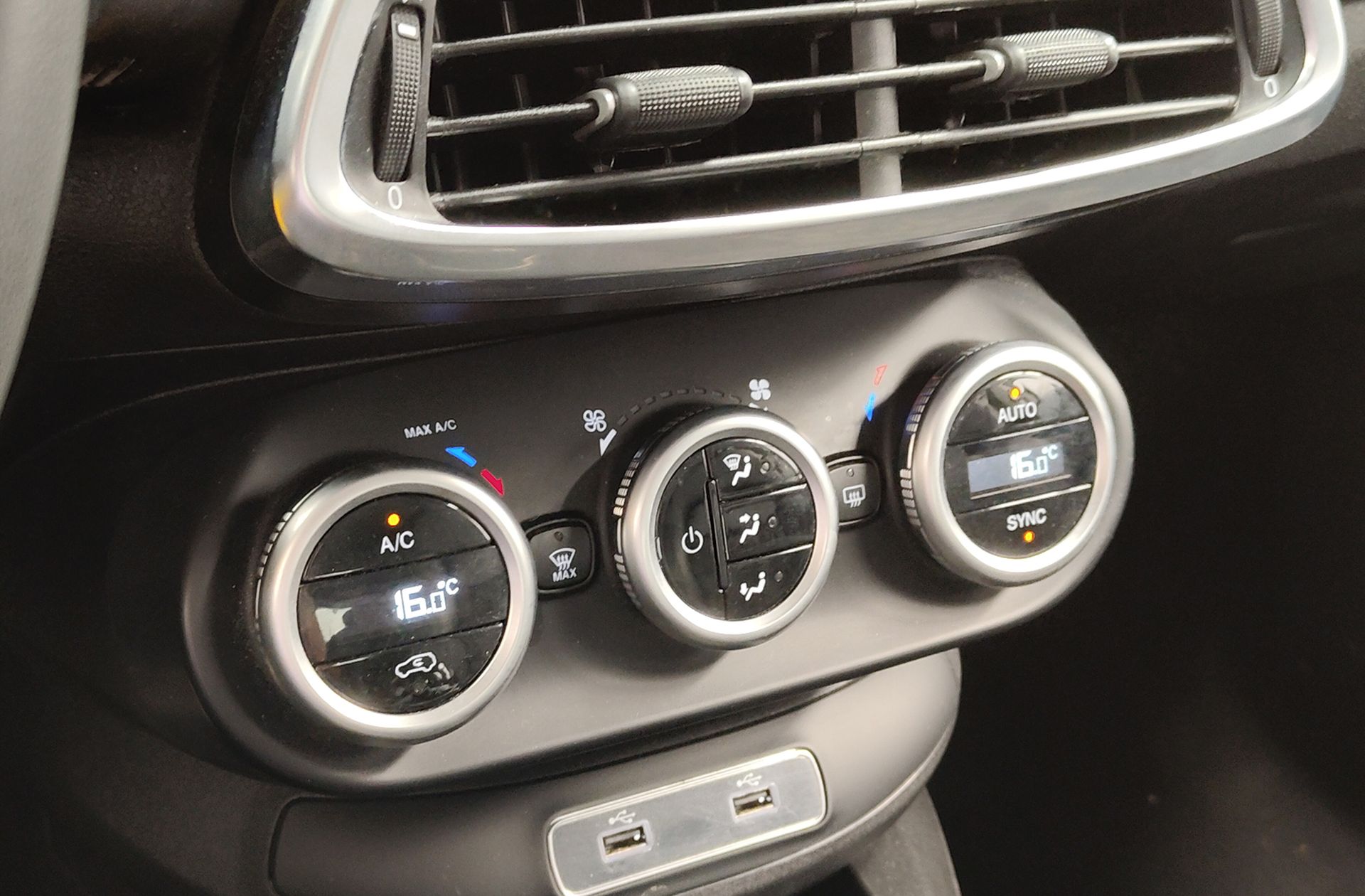 Fiat 500X 1.0 Firefly T3 Cross - foto 26