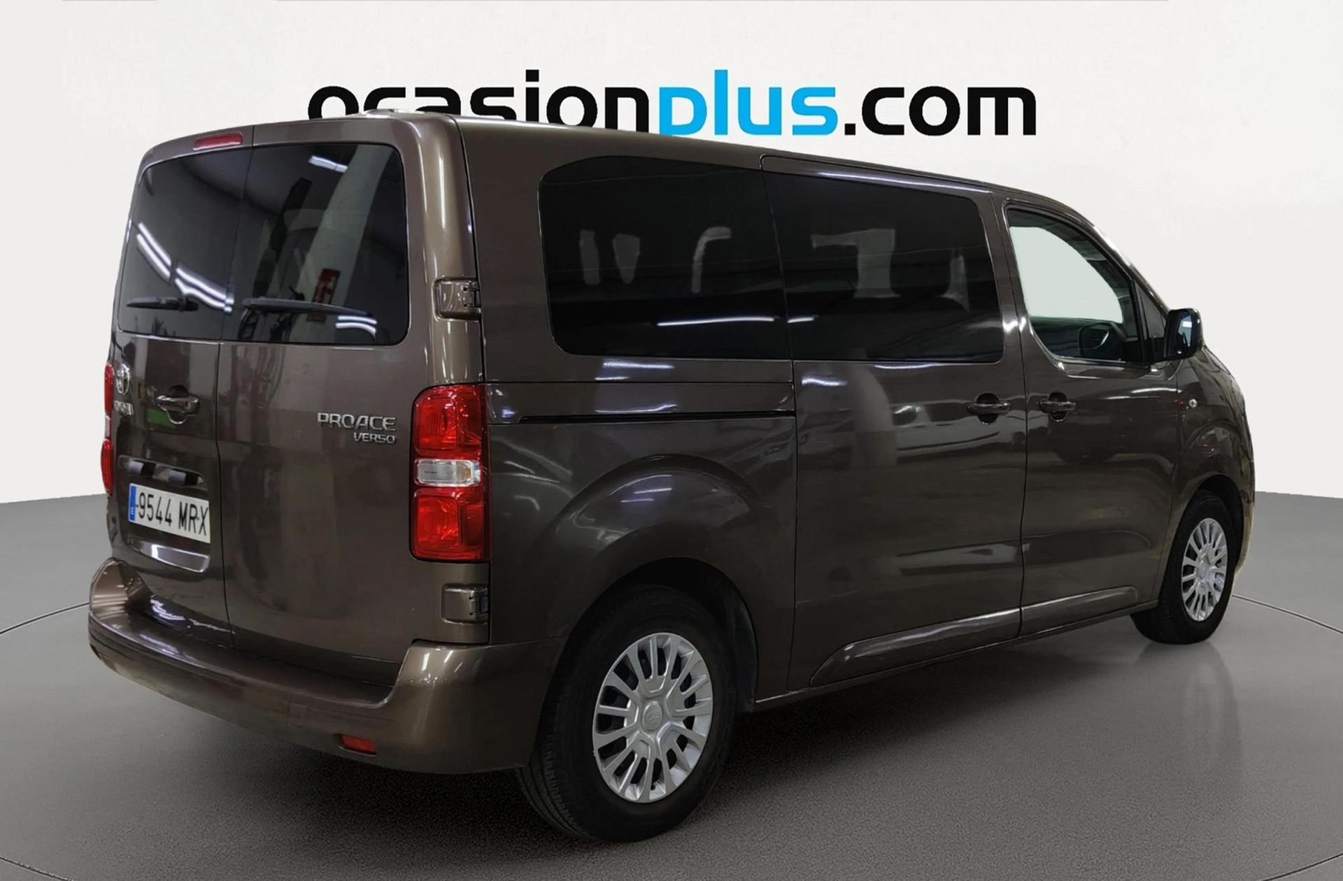 Toyota Proace Verso 2.0D VX Plus Shuttle L1 - foto 4