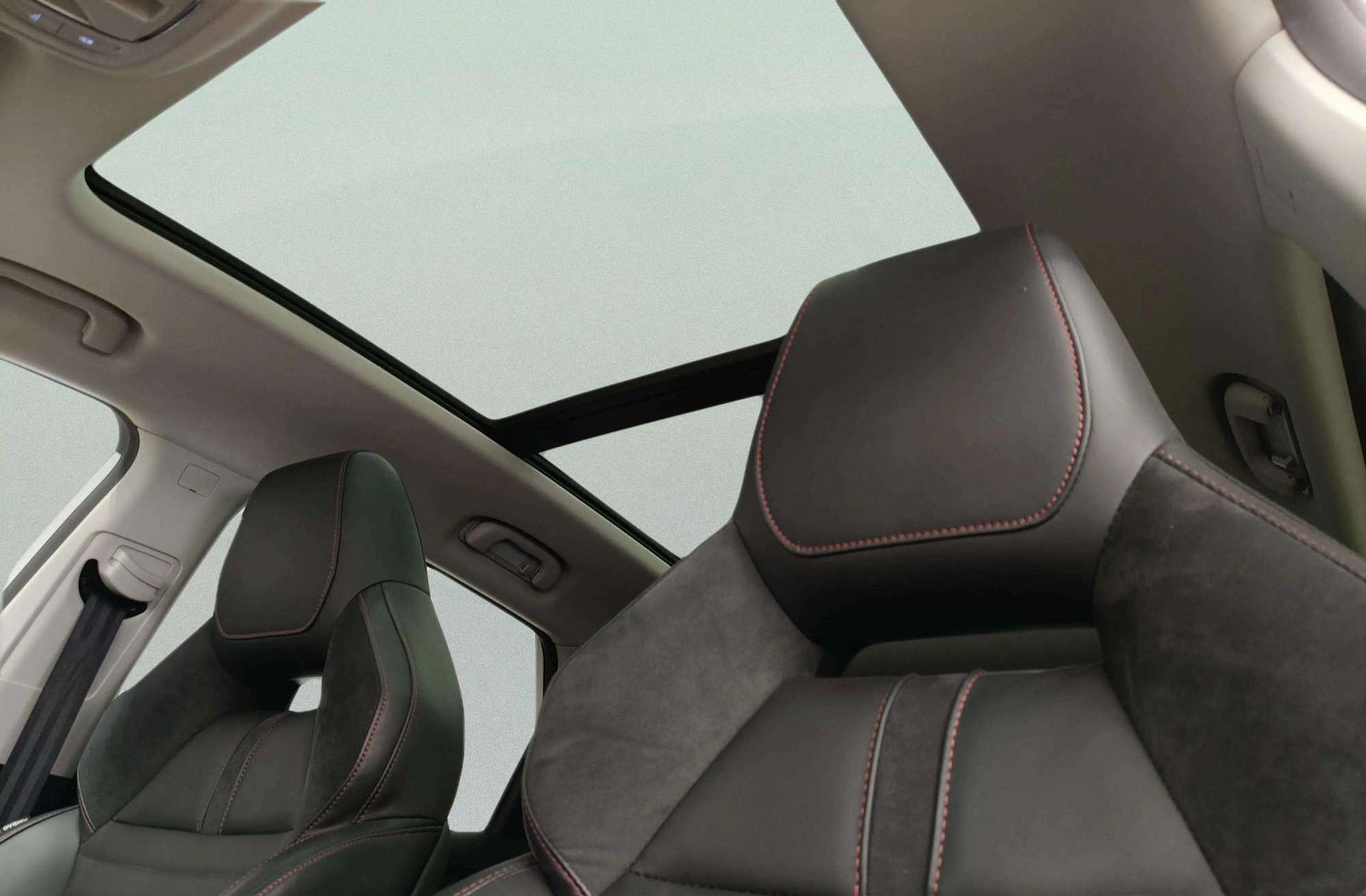 MG HS 1.5 Turbo GDI Luxury DCT - foto 6
