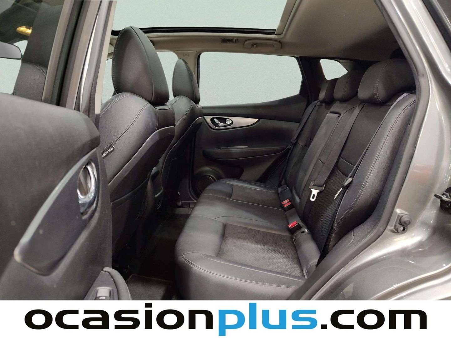 Foto asientos traseros Nissan QASHQAI Nissan Qashqai DIG-T 160 Tekna+ (160 CV)