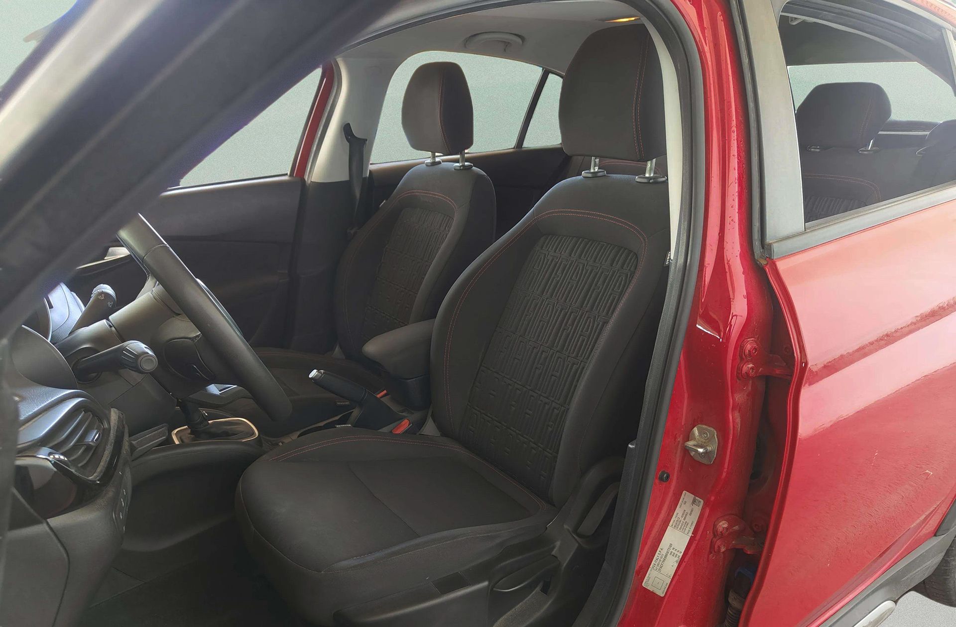 Fiat Tipo 1.5 Hybrid Red DCT - foto 10