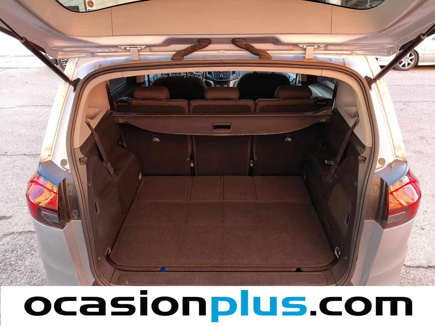 Foto Opel Zafira Tourer Opel Zafira Tourer 1.6 CDTi S&S Selective (136 CV) 7 Plazas