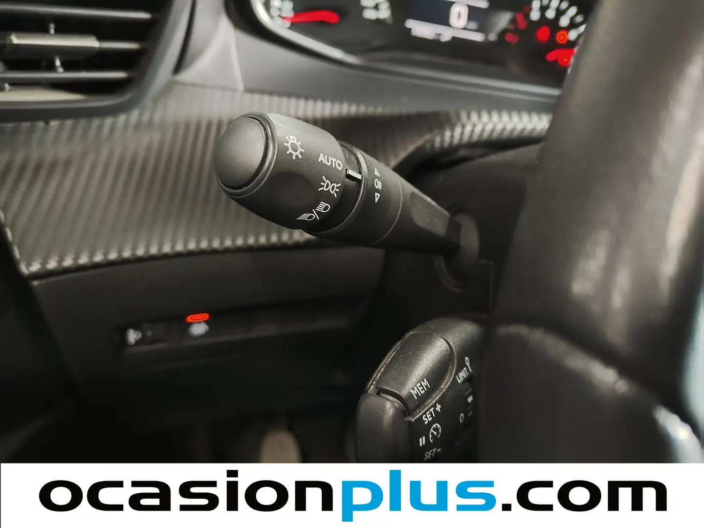 Foto Peugeot 208 Peugeot 208 PureTech 100 Allure (100 CV)