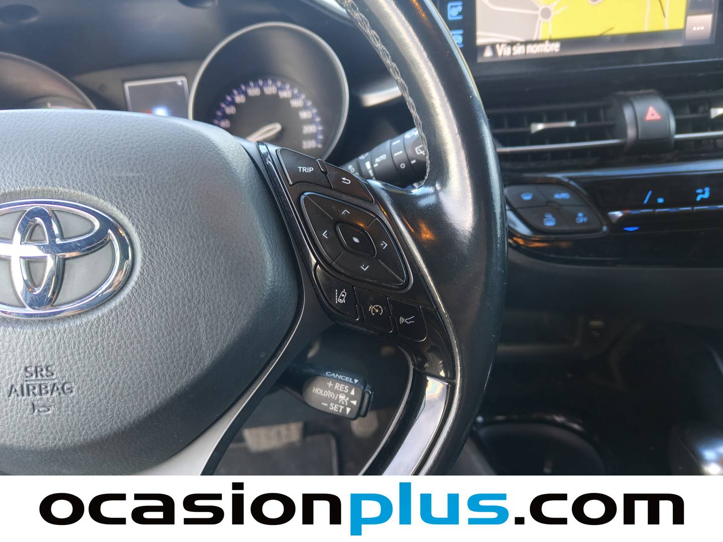 Foto Toyota C-HR Toyota C-HR 1.8 125H Style Plus  (122 CV)