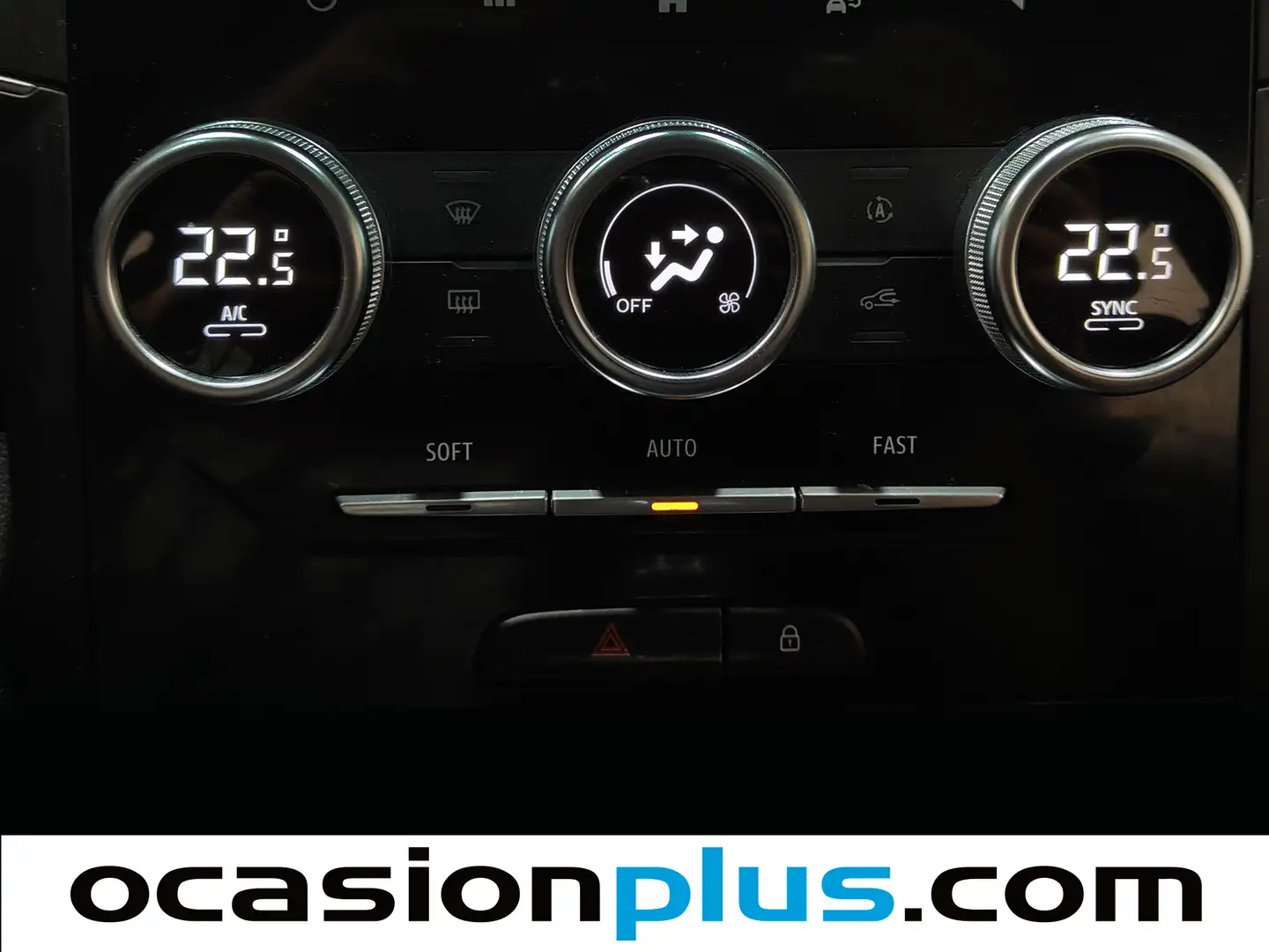 Foto Renault Talisman Renault Talisman Sport Tourer Limited Blue dCi (120 CV)