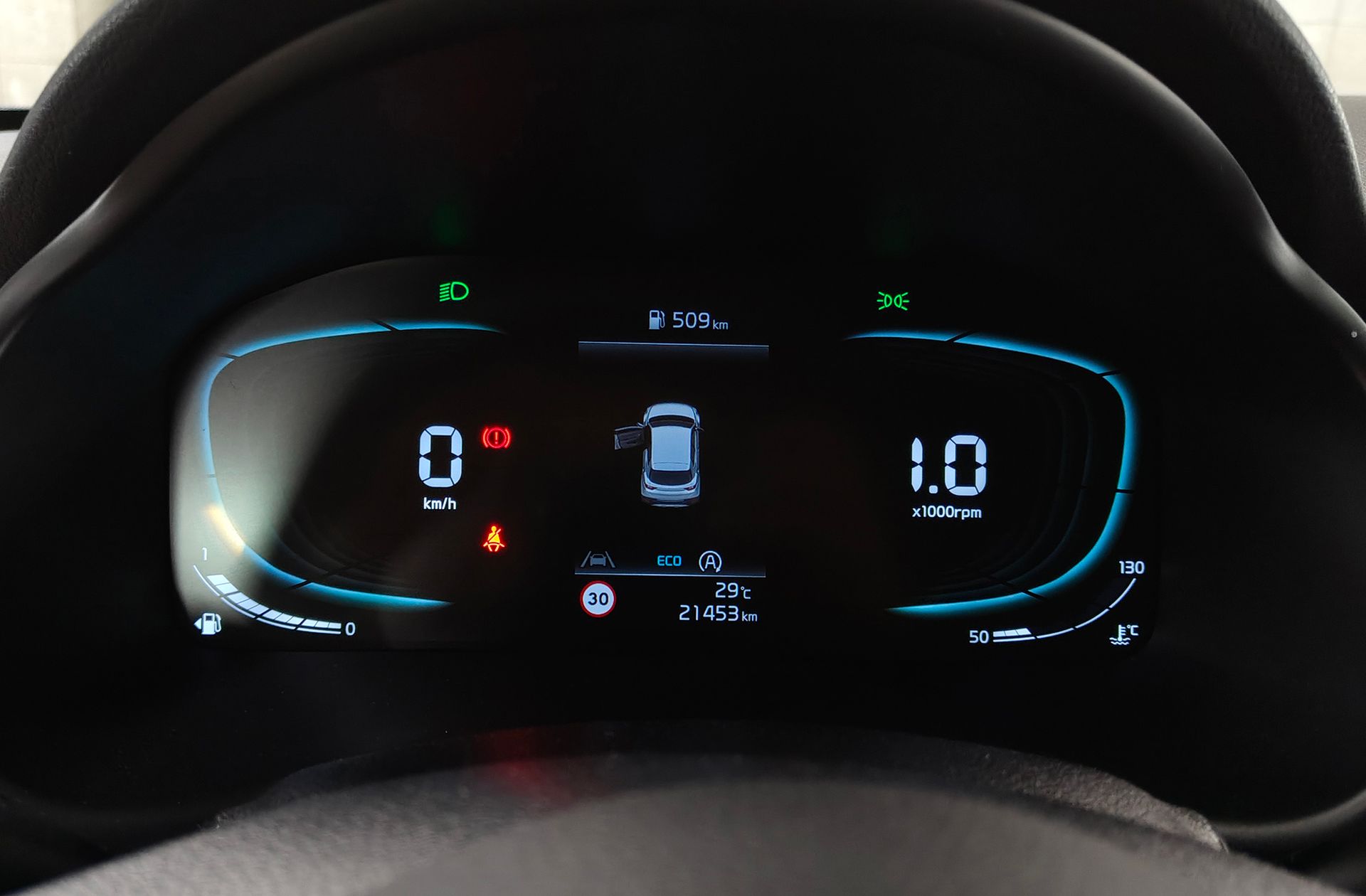 Kia Stonic 1.0 T-GDi MHEV Concept - foto 25