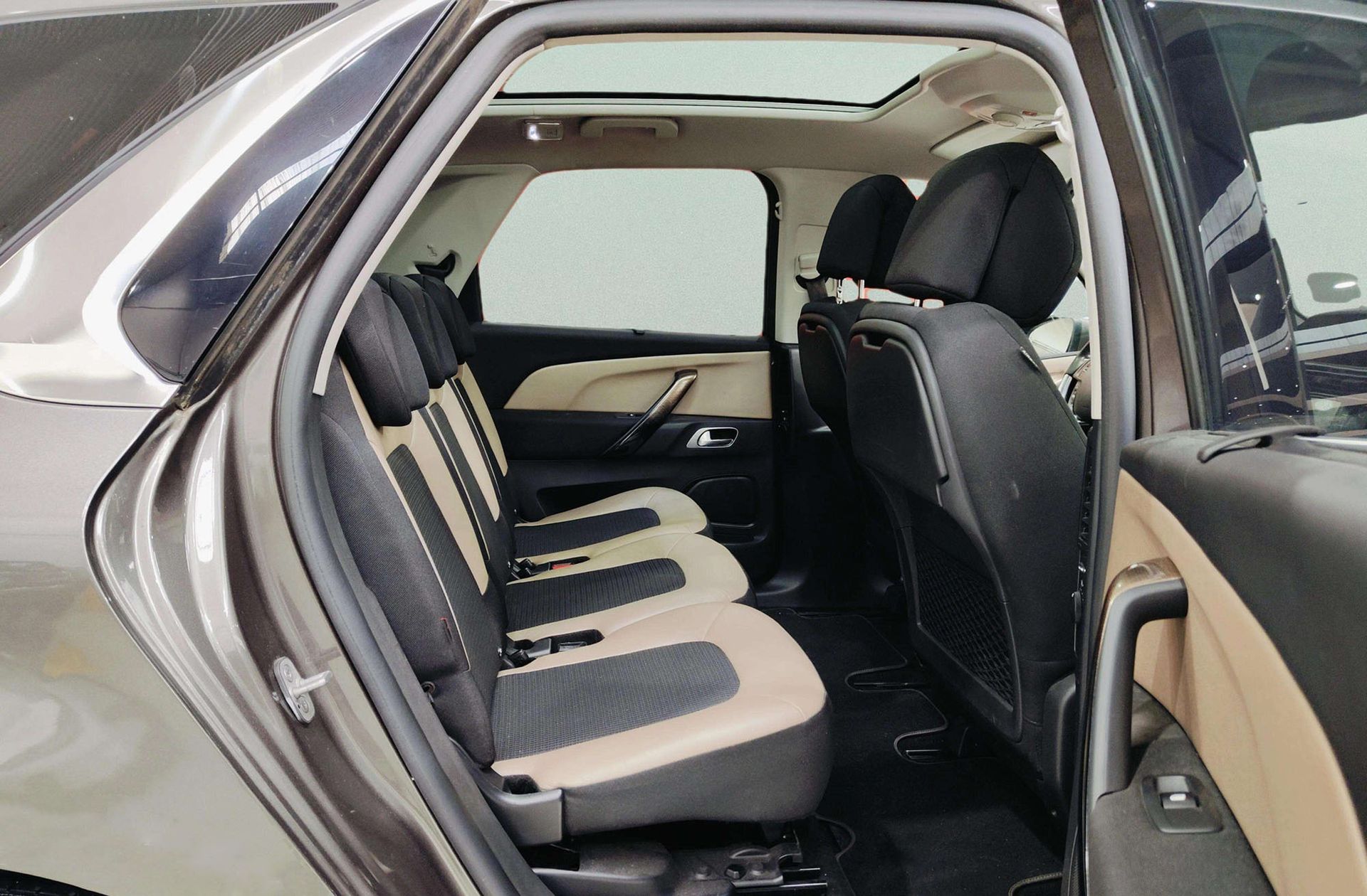 Citroën C4 Picasso THP 165 Exclusive - foto 19