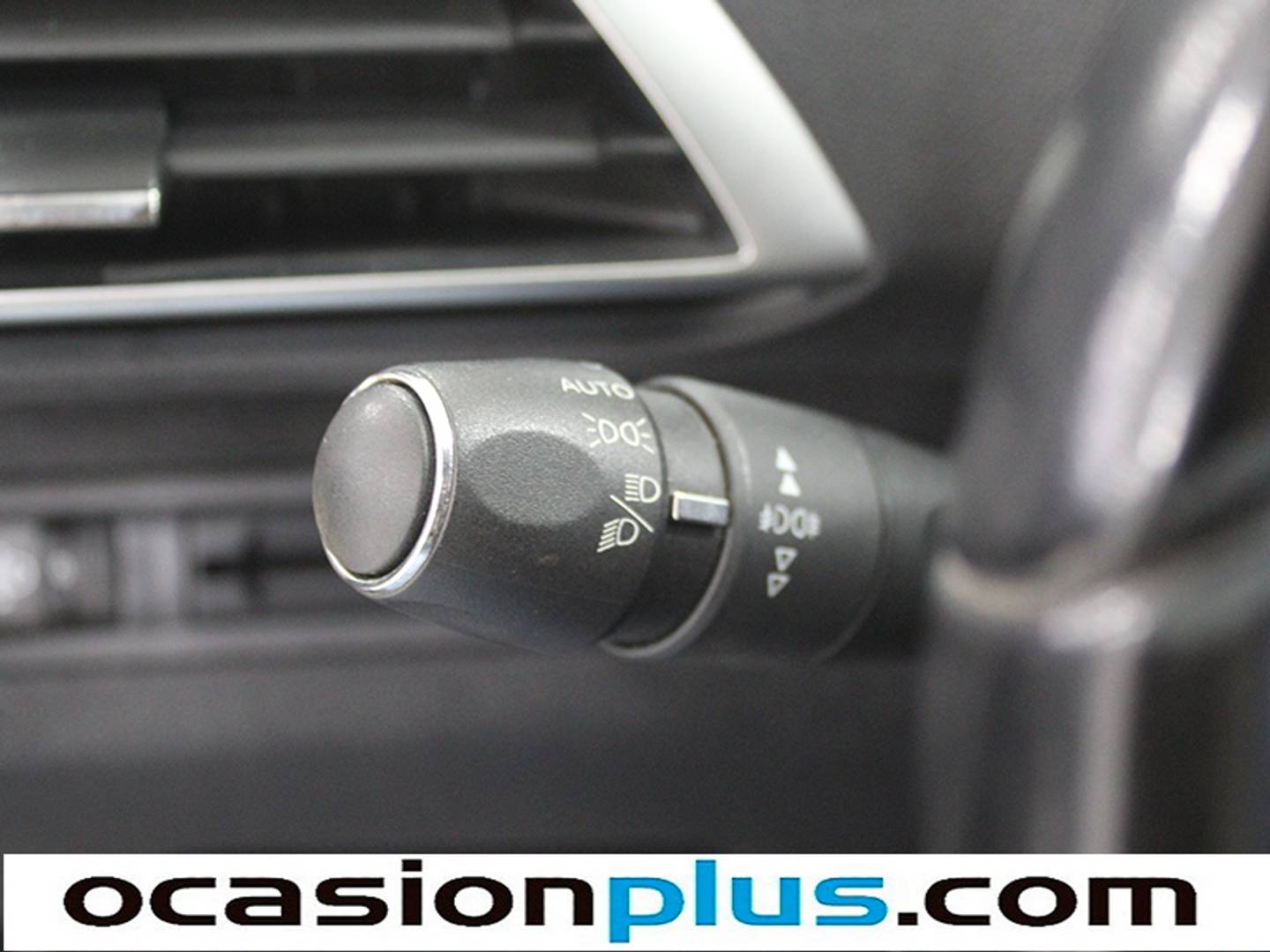 Extras del Peugeot 3008 Peugeot 3008 BlueHDI 130 S&S Allure (130 CV)