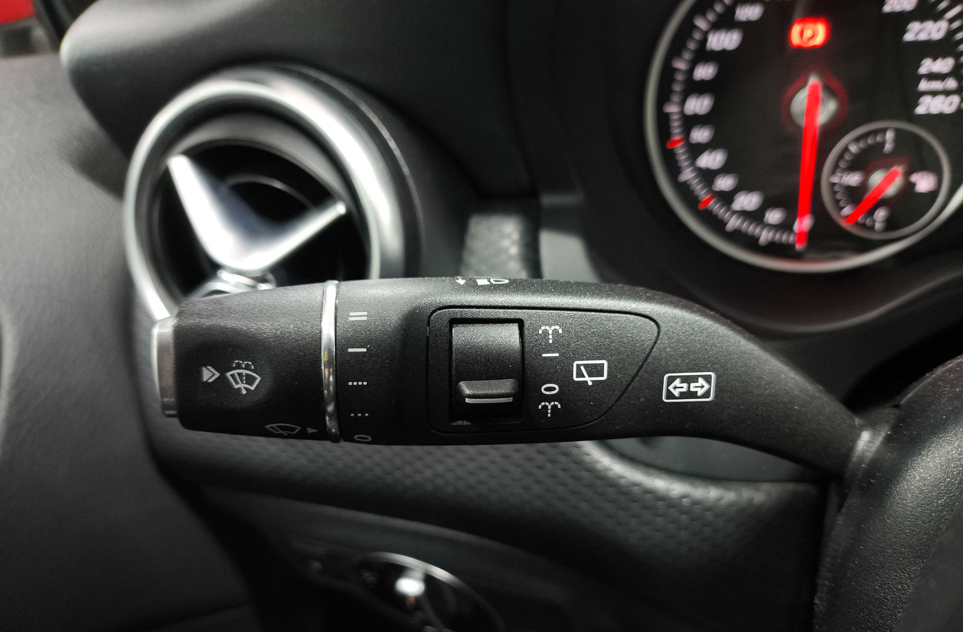 Mercedes-Benz Clase A 200 d Pack AMG - foto 26