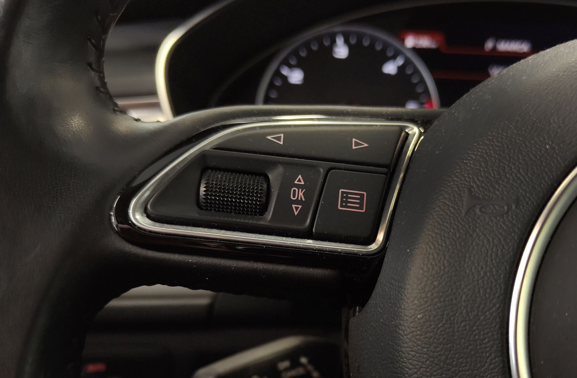 Audi A6 Avant S line 2.0 TDI ultra S tronic - foto 30