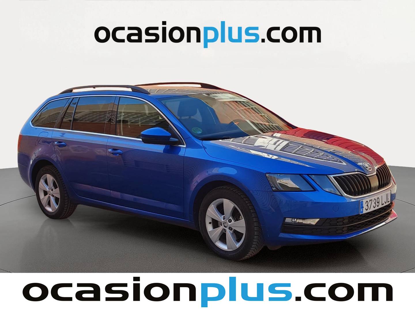 Foto delantera Skoda Octavia Skoda Octavia Combi 1.5 TSI Ambition (150 CV) derecha