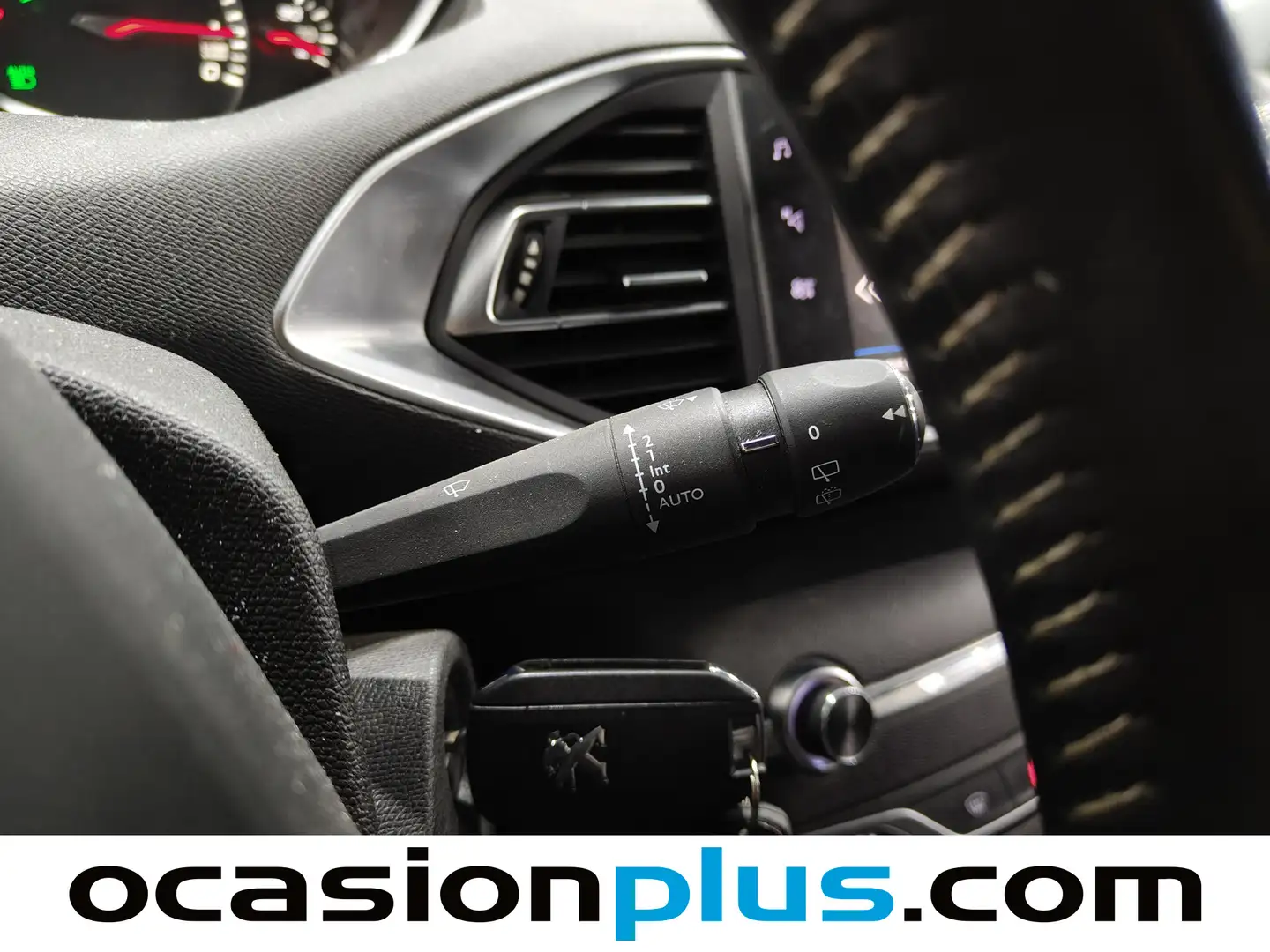 Foto Peugeot 308 Peugeot 308 PureTech 110 S&S Style (110 CV)