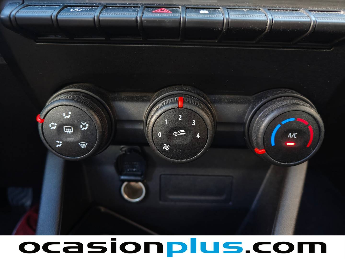 Extras del Renault Clio Renault Clio Business SCe (65 CV)
