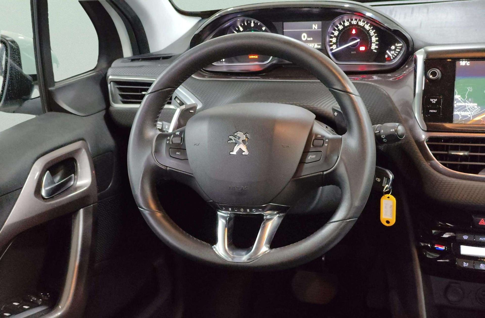 Peugeot 2008 e-HDI 92 Active ETG6 - foto 23