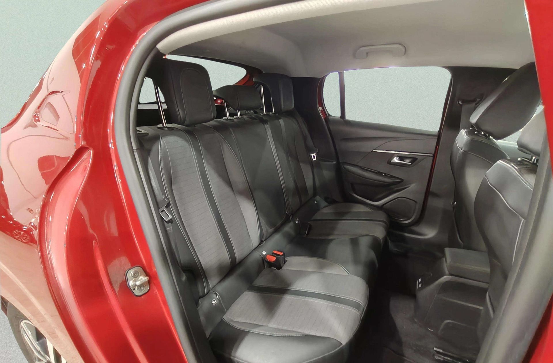 Peugeot 208 PureTech 100 Allure - foto 16