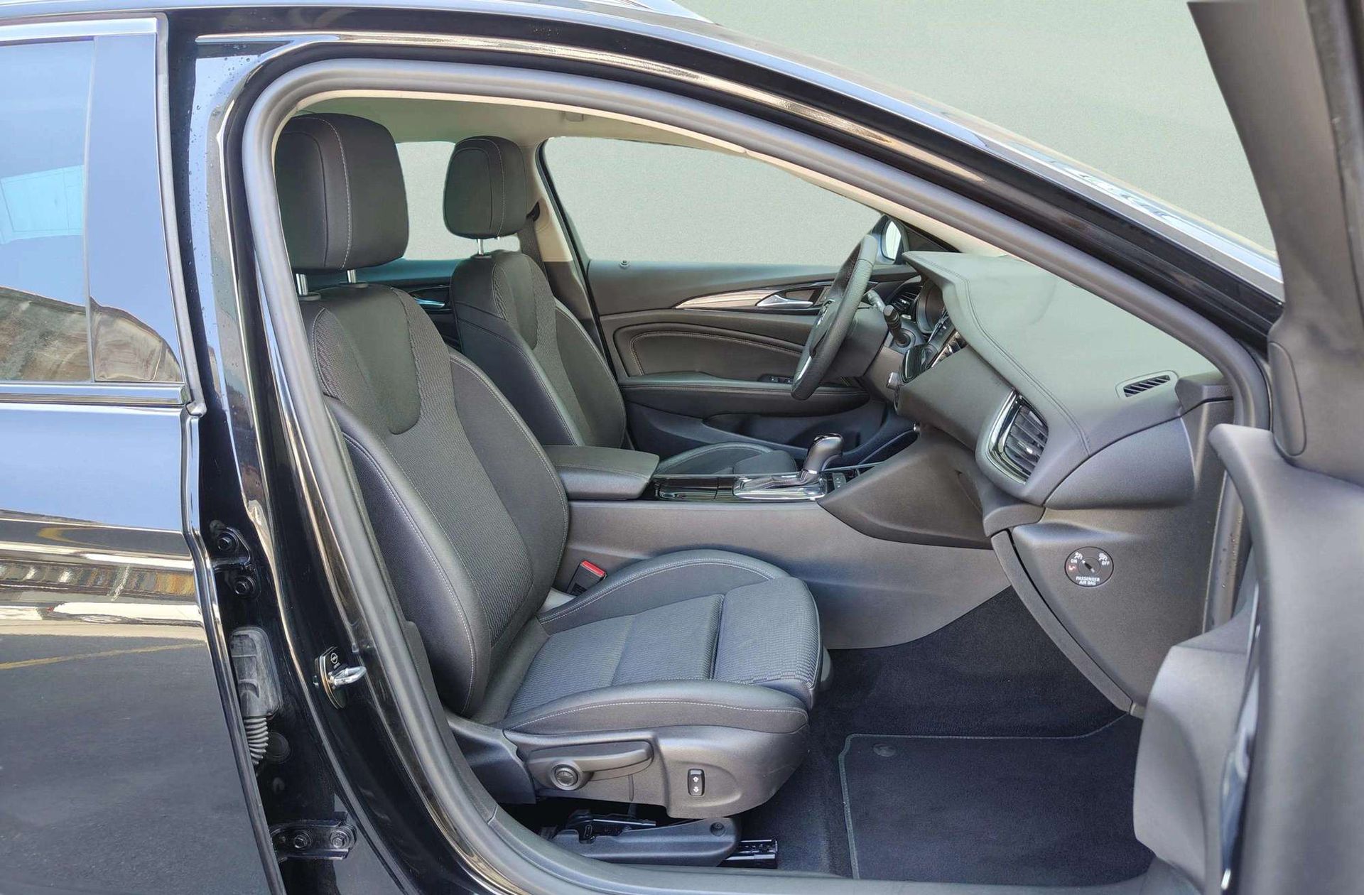 Opel Insignia 1.5 Turbo XFT Innovation - foto 22