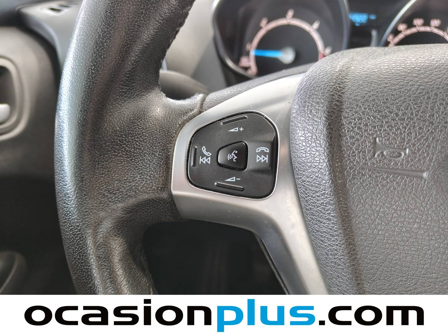 Ford Tourneo Courier Ford Tourneo Courier 1.5 TDCi Titanium (100 CV) 100cv