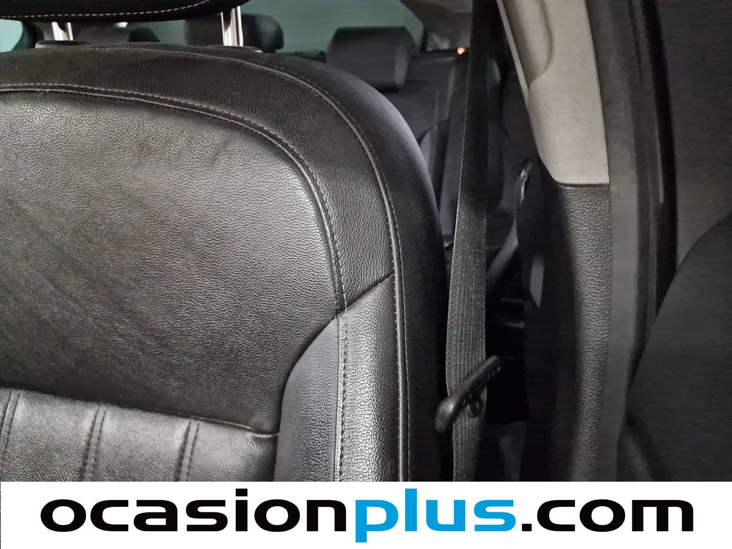 Extras y acabados del Opel Insignia Opel Insignia 2.0 CDTI S&S Cosmo (130 CV)