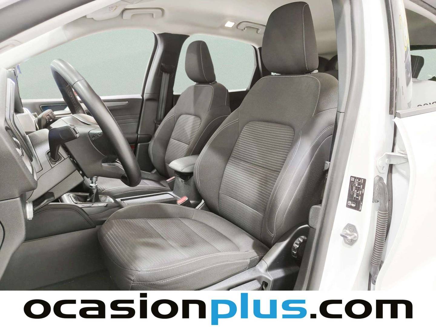 Ford Kuga Ford Kuga 1.5 EcoBoost Titanium 4x2  (150 CV) de segunda mano