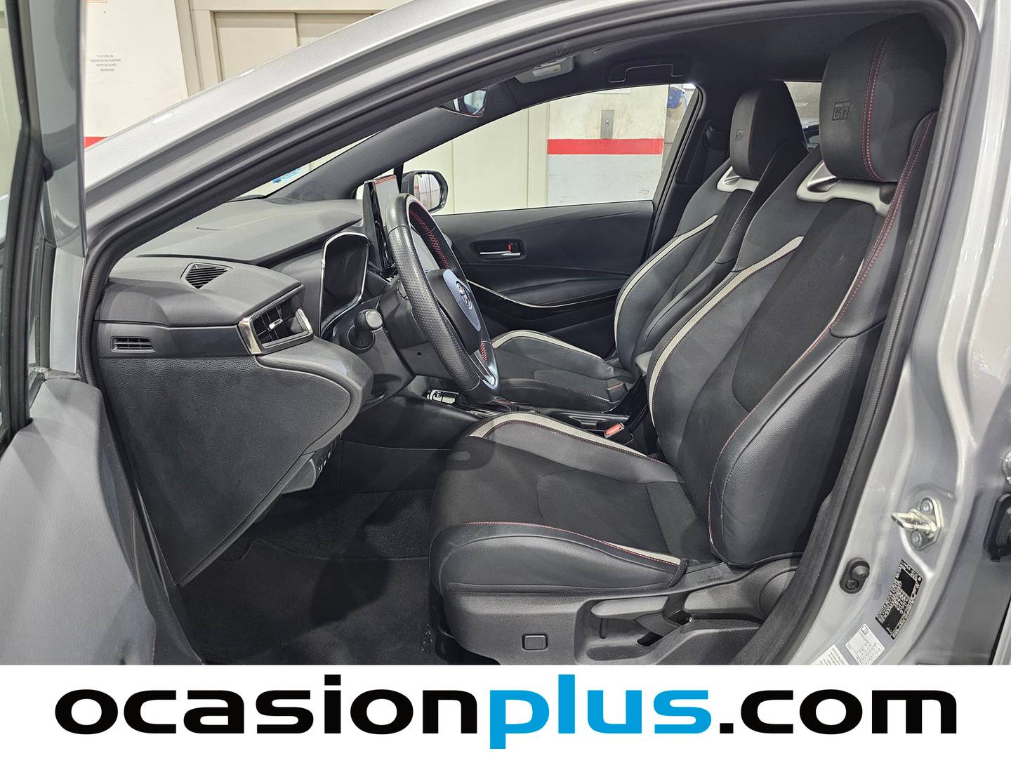 Foto Toyota Corolla Toyota Corolla 140H GR-Sport (140 CV)