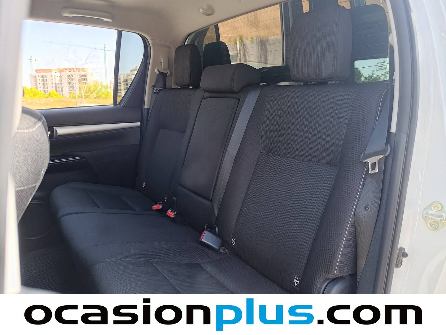 Foto asientos traseros Toyota Hilux Toyota Hilux 2.4 D-4D Doble Cabina GX (150 CV)