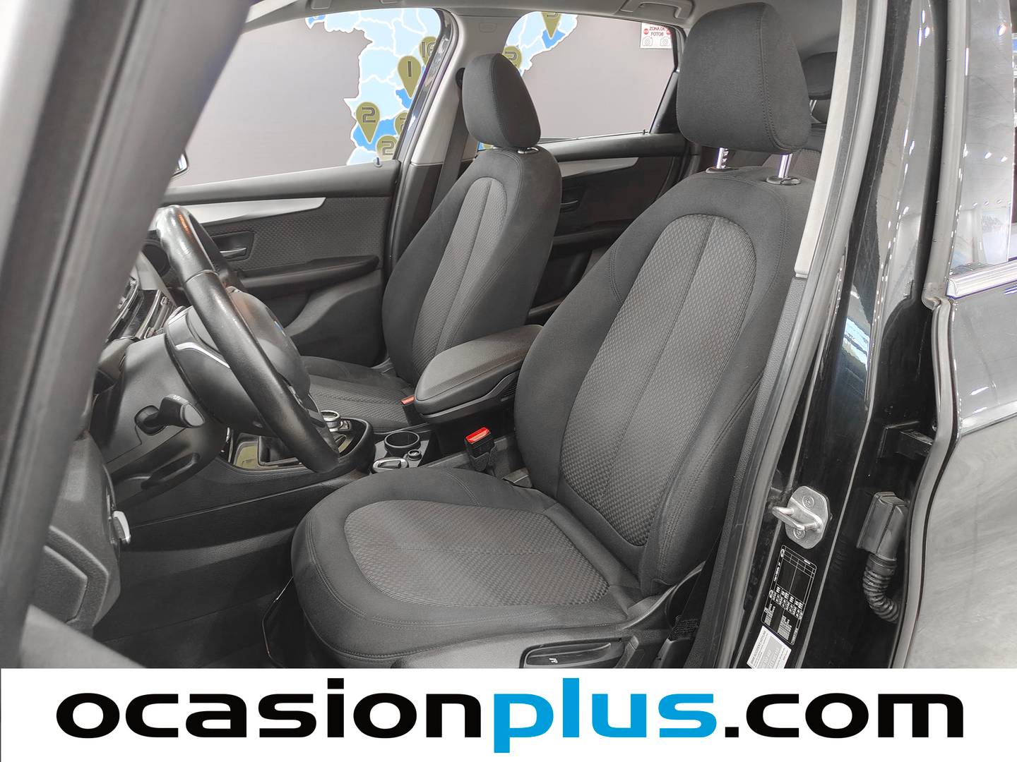 Foto asientos delanteros BMW Serie 2 Active Tourer BMW Serie 2 218d Active Tourer (150 CV)