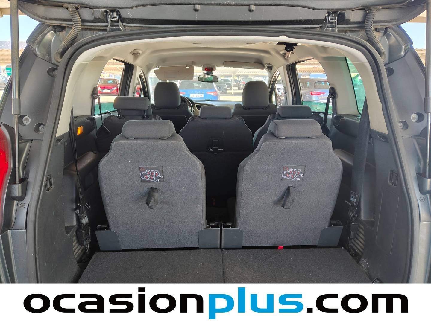 Peugeot 5008 Peugeot 5008 1.2 PureTech Style S&S 7 Plazas (130 CV) al mejor precio