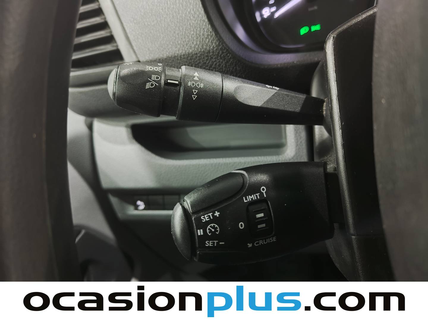 Opel Vivaro Opel Vivaro Furgon 2.0 Diésel L Incemental Expression (145 CV) manual