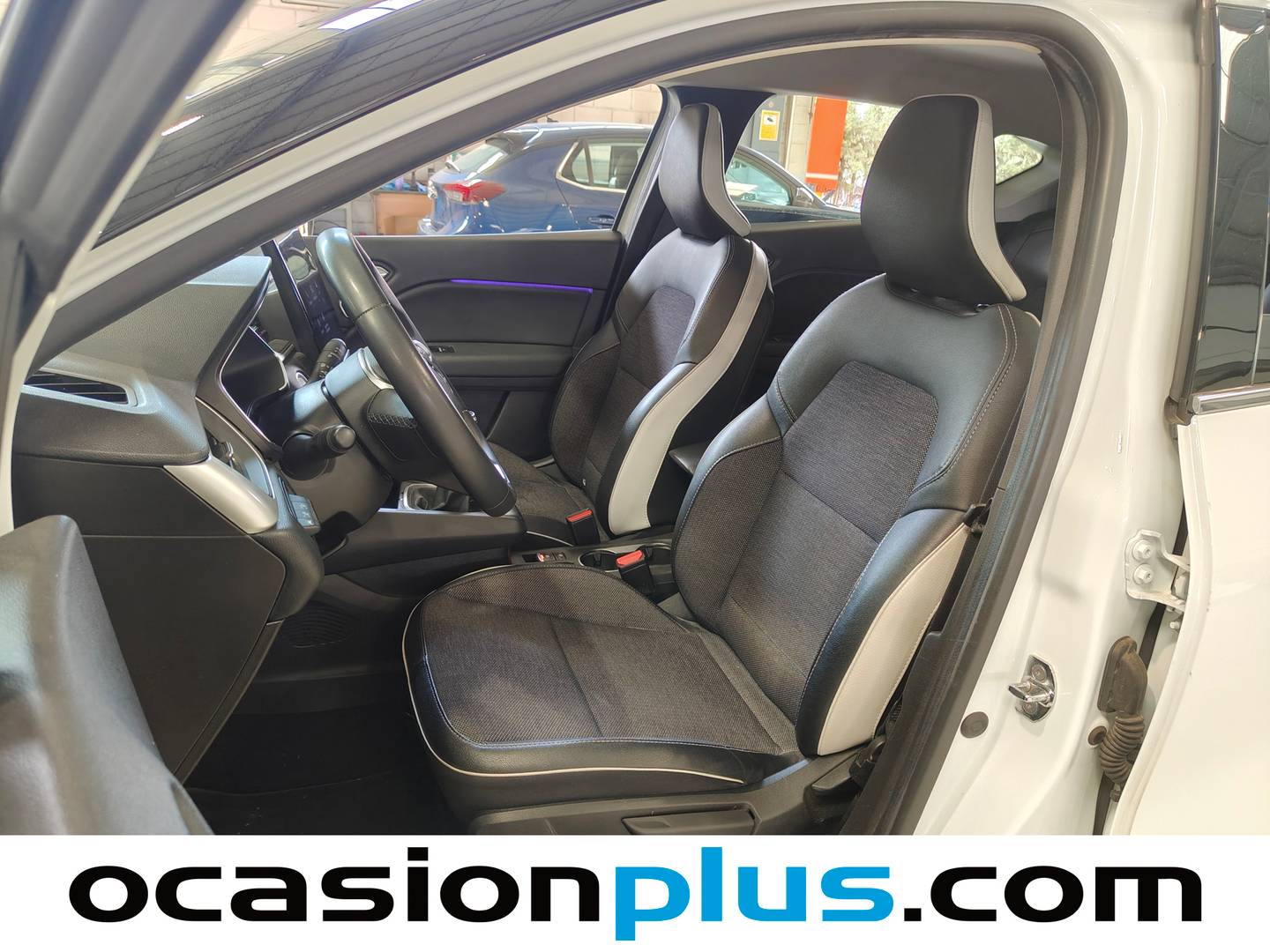 Foto asientos delanteros Renault Captur Renault Captur Techno Fast Track TCe (140CV) GPF