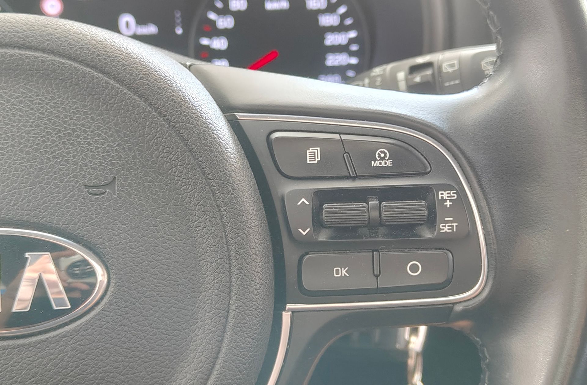 Kia Sportage 1.6 GDi x-Tech18 4x2 - foto 27