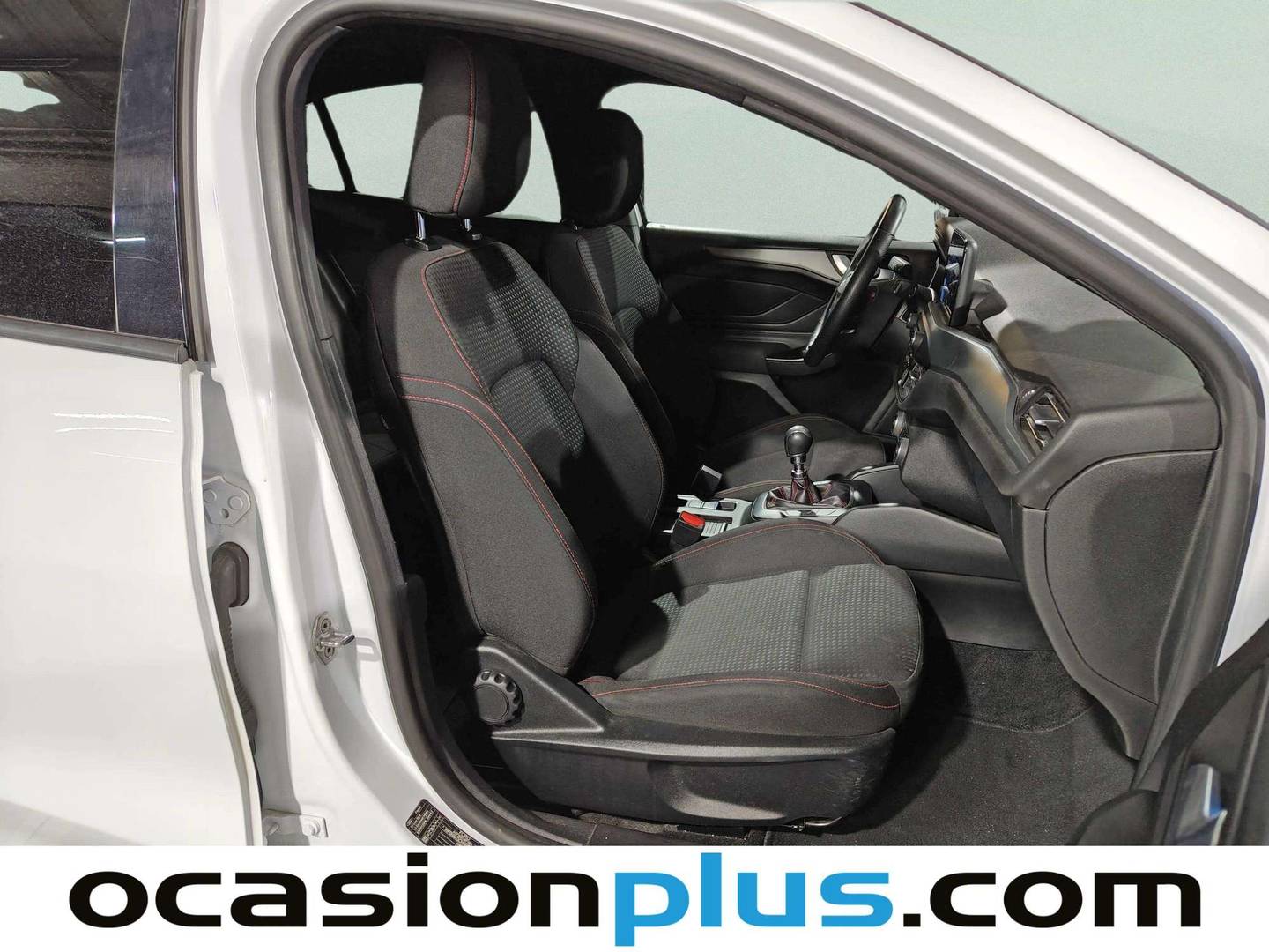 Foto Ford Focus Ford Focus 1.0 Ecoboost MHEV ST-Line (125 CV)