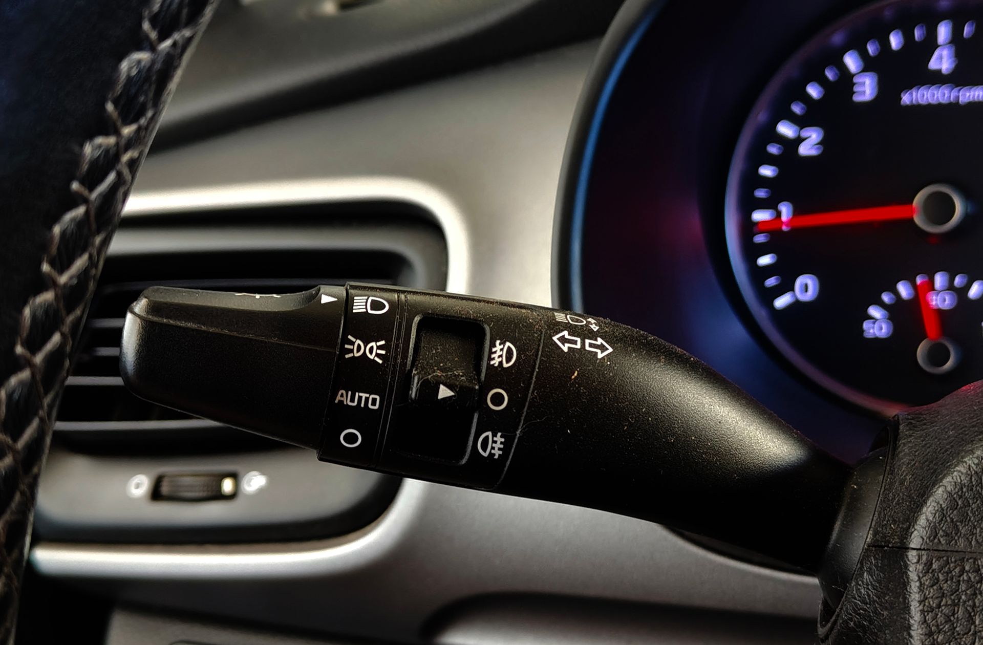 Kia Stonic 1.0 T-GDi MHEV iMT Concept - foto 25