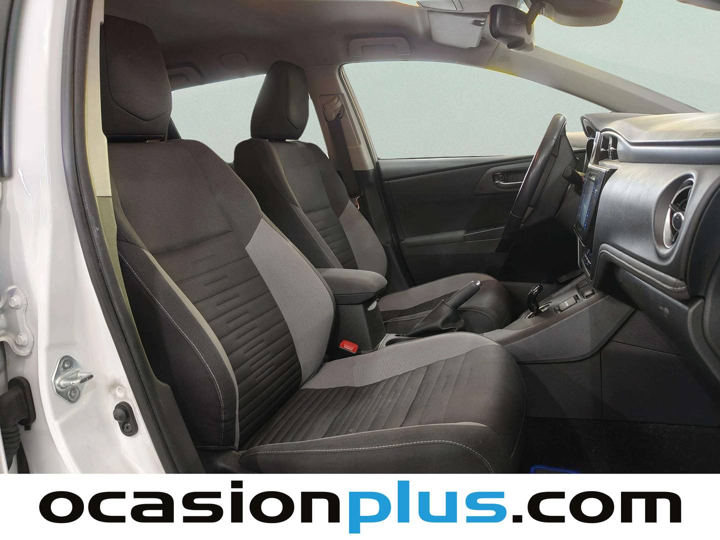 Toyota Auris Toyota Auris Active (136 CV) km 0