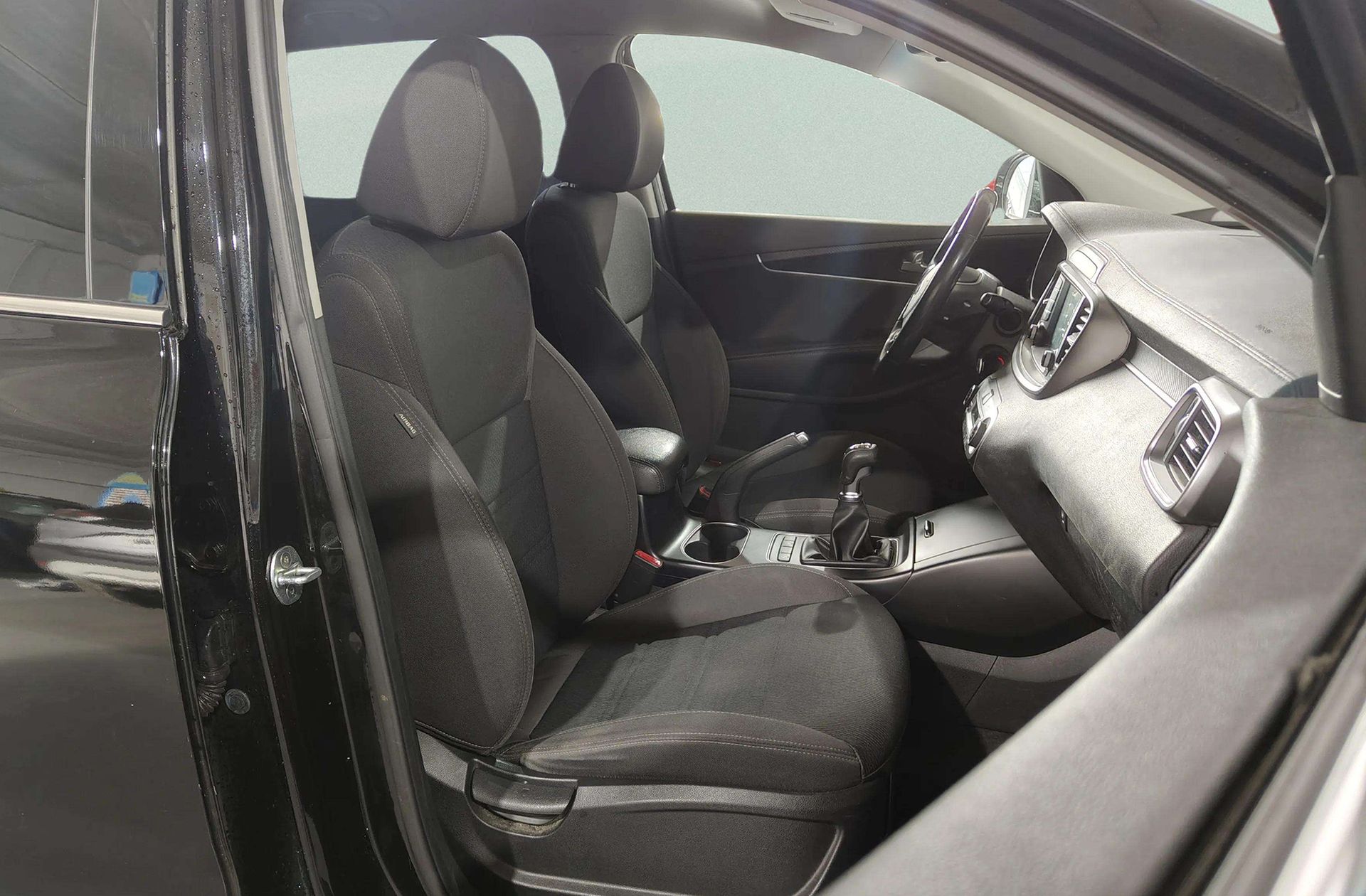 Kia Sorento 2.2 CRDi Concept 4x2 7 plazas - foto 19