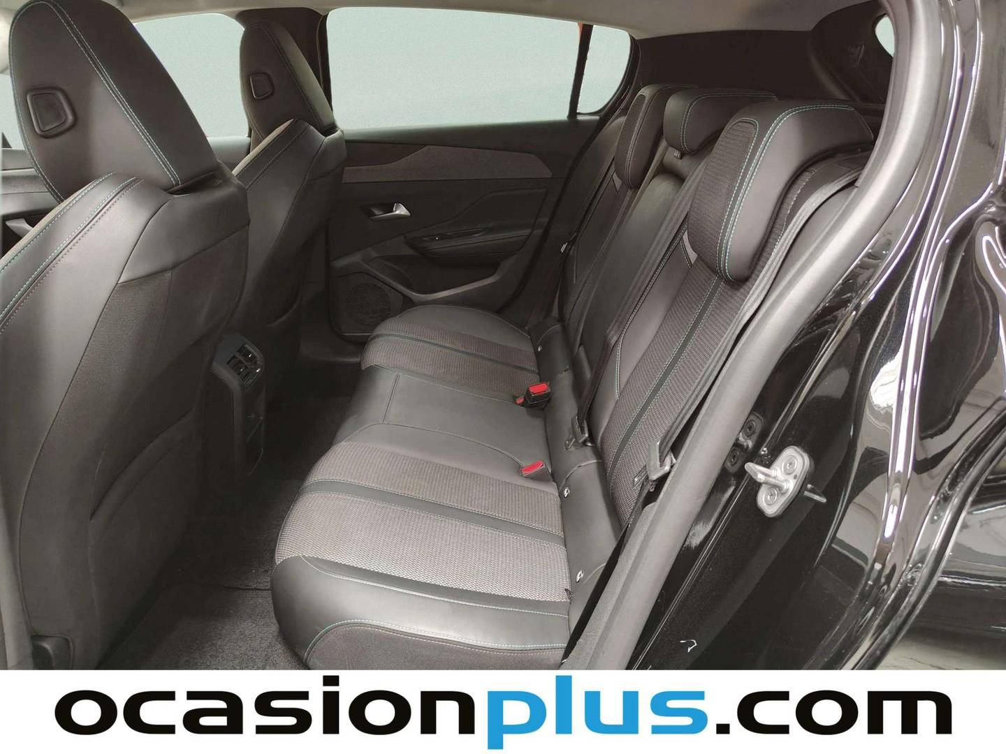 Foto asientos traseros Peugeot 308 Peugeot 308 BlueHDi 130 S&S Allure EAT8 (130 CV)