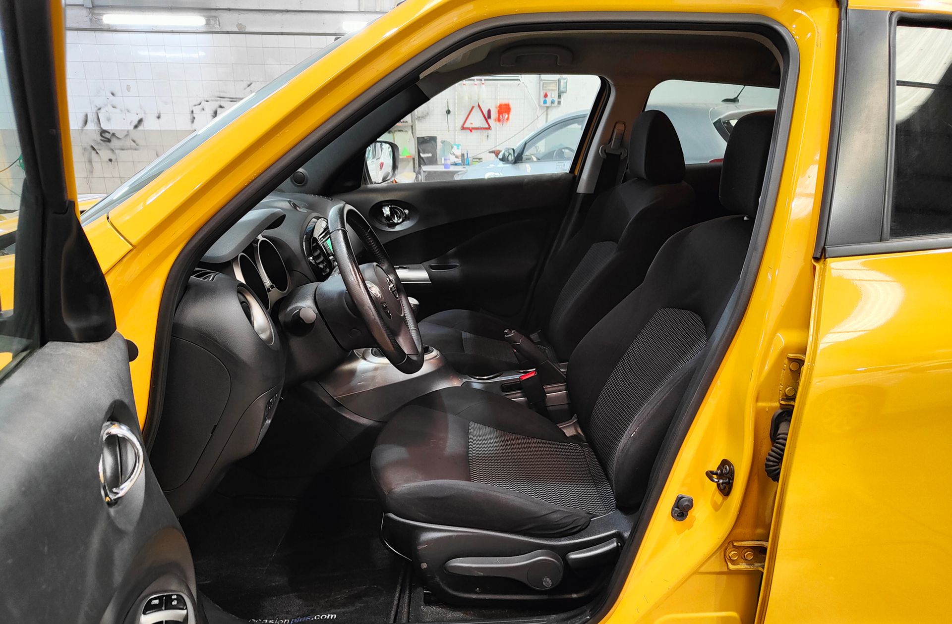 Nissan Juke 1.2 DIG-T Acenta 4x2 - foto 8