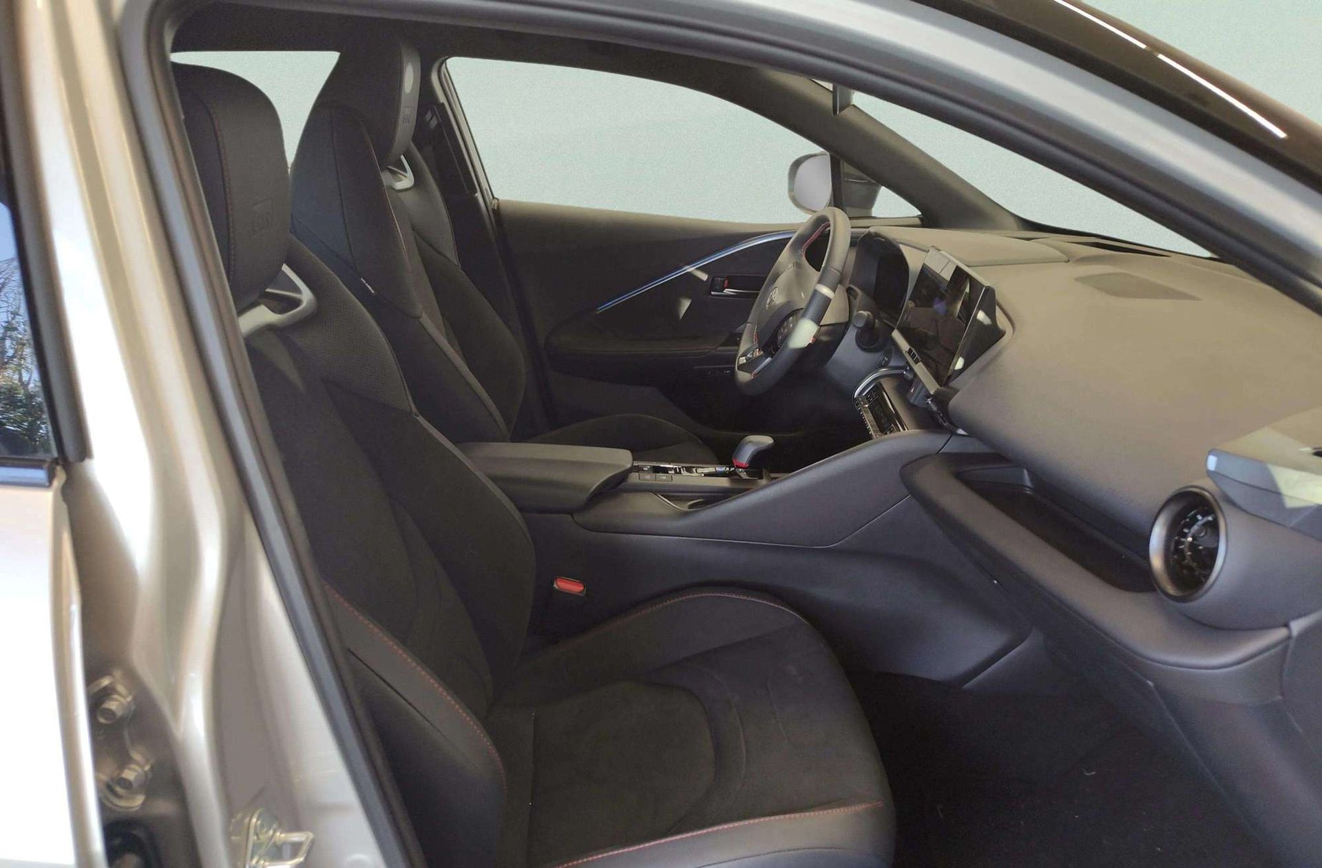 Toyota C-HR 200H GR Sport AWD-i - foto 18