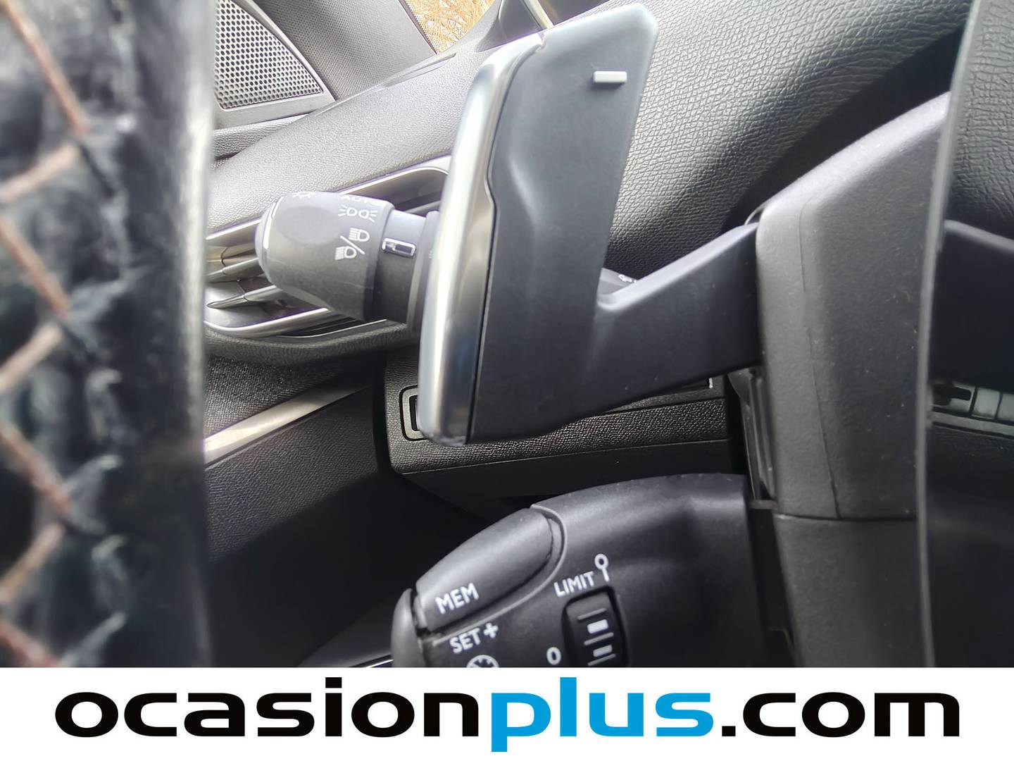 Foto Peugeot 3008 Peugeot 3008 BlueHDI 130 S&S GT Line EAT8 (130 CV)