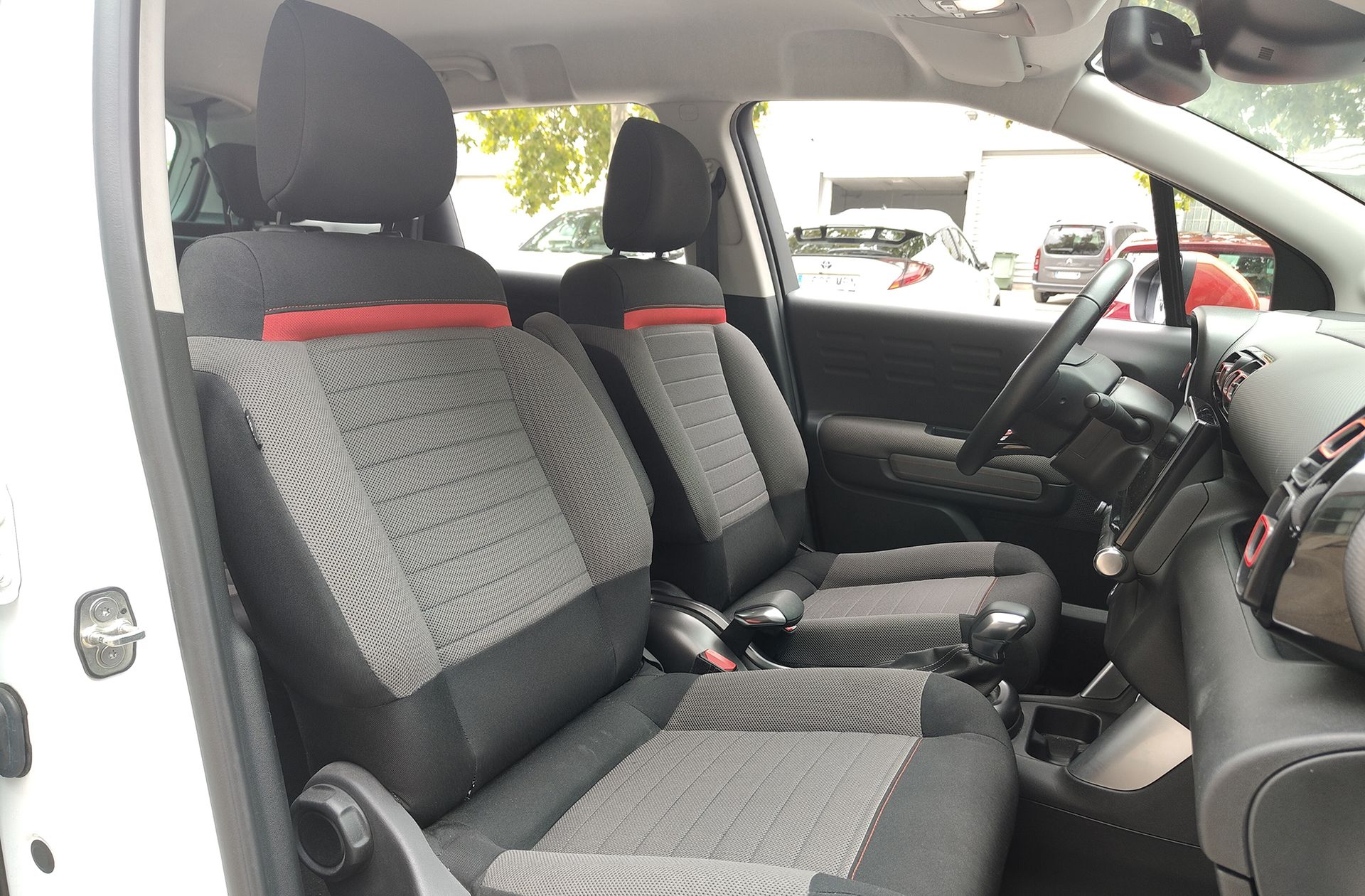 Citroën C3 Aircross BlueHDi 120 Shine EAT6 - foto 16