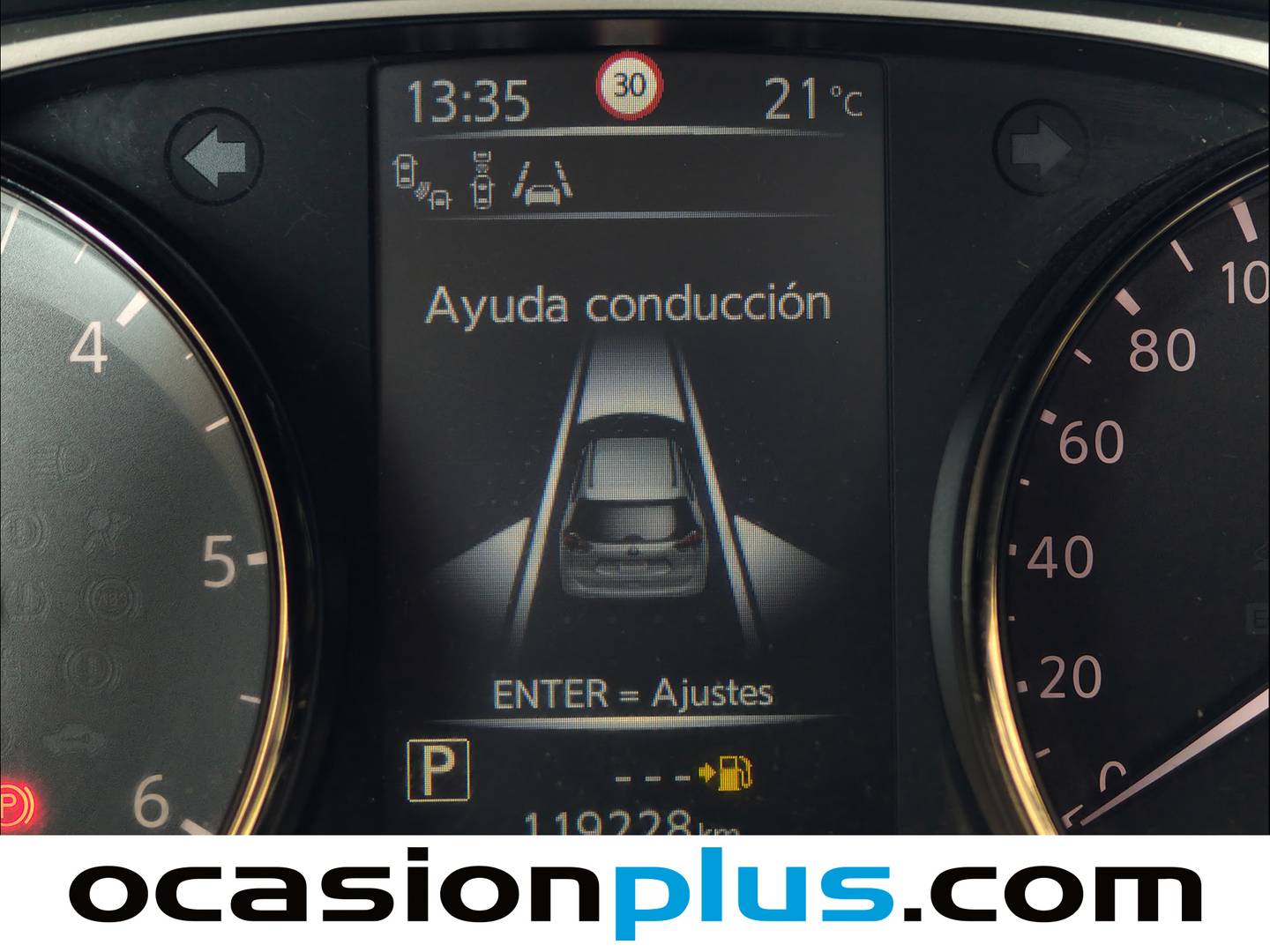 Foto Nissan X-TRAIL Nissan X-Trail 1.6 dCi Tekna Xtronic (130 CV)