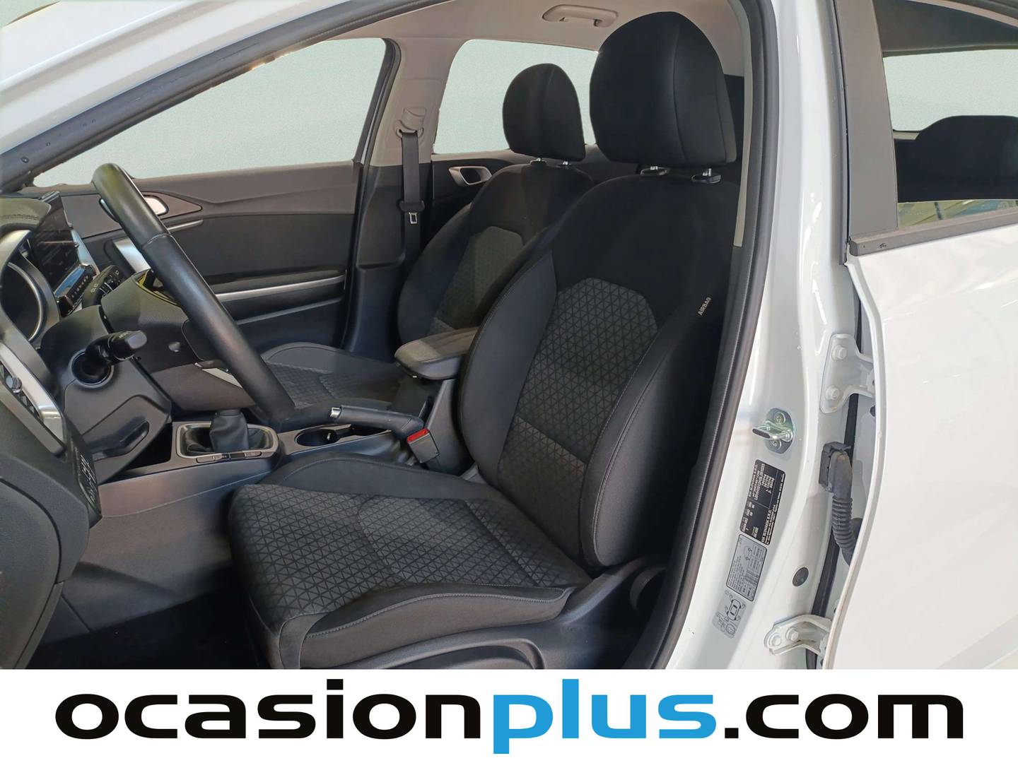 Foto asientos delanteros KIA Ceed KIA Ceed 1.0 T-GDi Concept (100 CV)