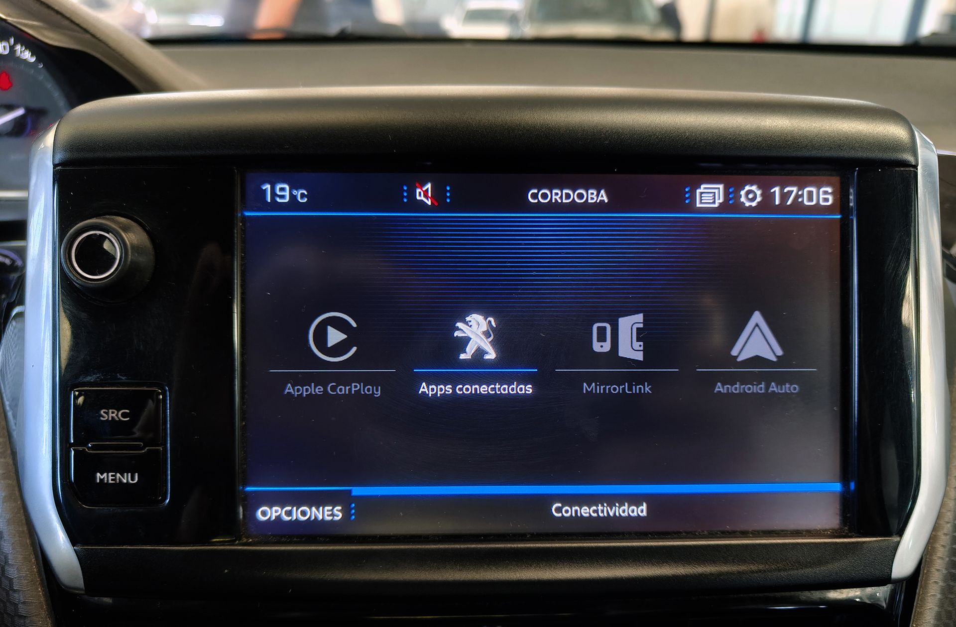 Peugeot 2008 BlueHDi 100 Allure - foto 9