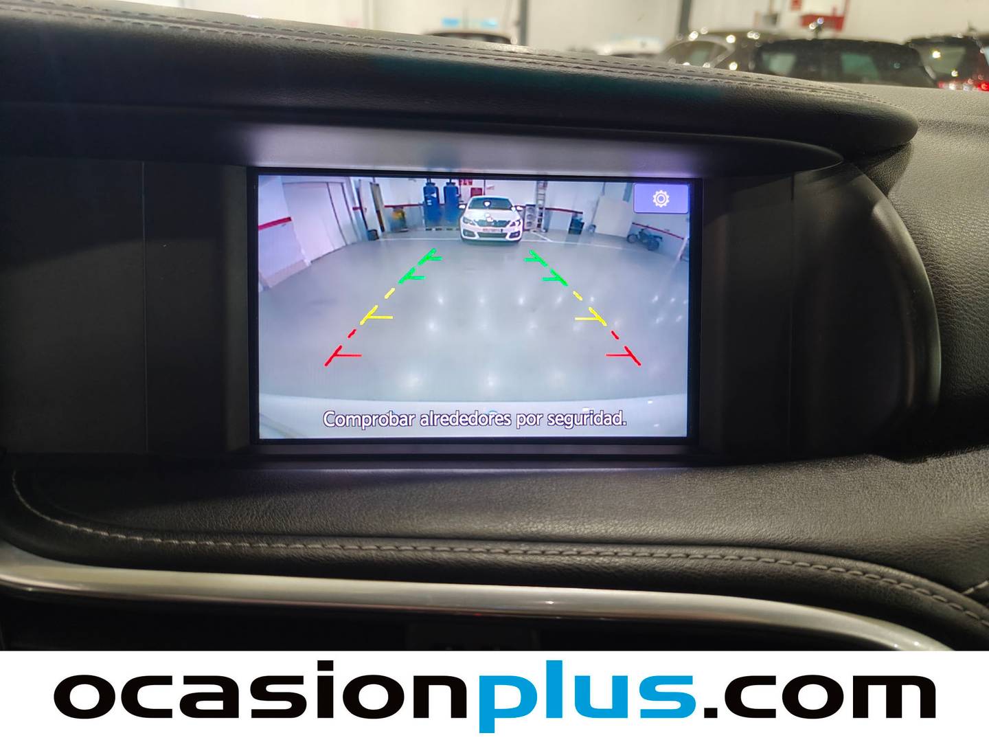 Equipamiento del Infiniti QX30 Infiniti QX30 2.2D Premium AWD 7DCT (170 CV)