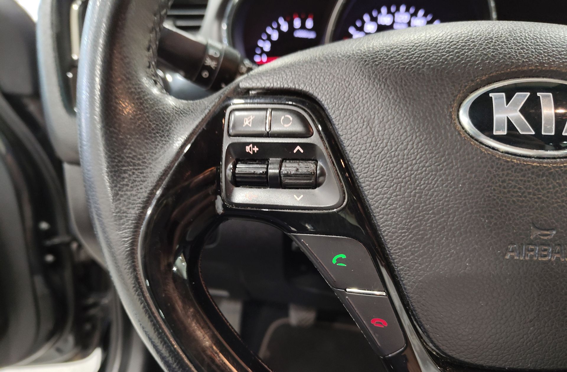 Kia Ceed 1.6 CRDi VGT x-Tech16 Eco-Dynamics - foto 21