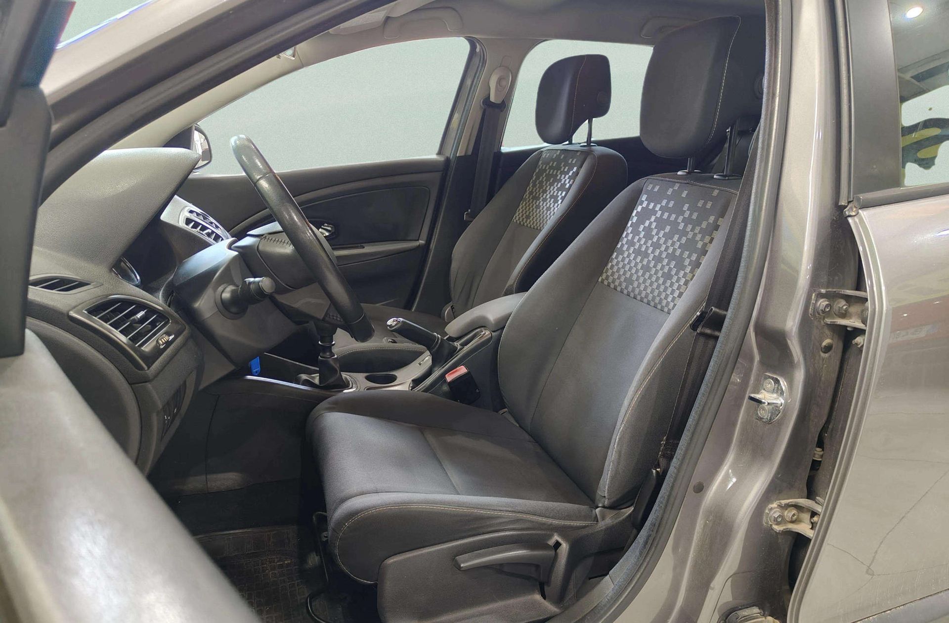 Renault Mégane Sport Tourer Business dCi - foto 8