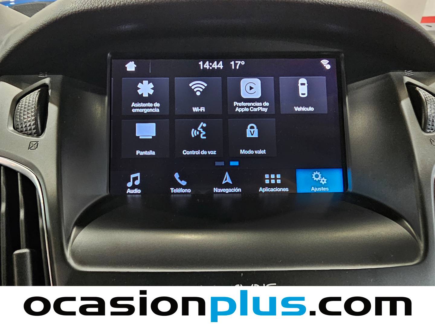 Foto Ford Focus Ford Focus 1.0 Ecoboost ST-Line Black&Red (125 CV)