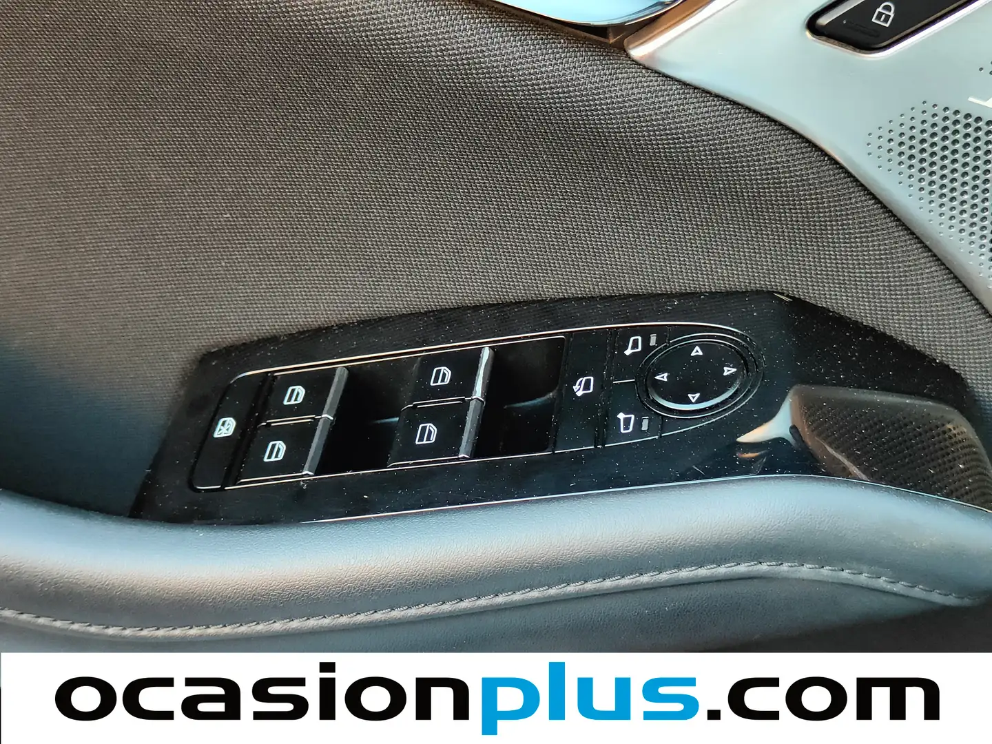 Foto Mazda Mazda3 Mazda Mazda 3 2.0 SKYACTIV-G Zenith (122 CV)